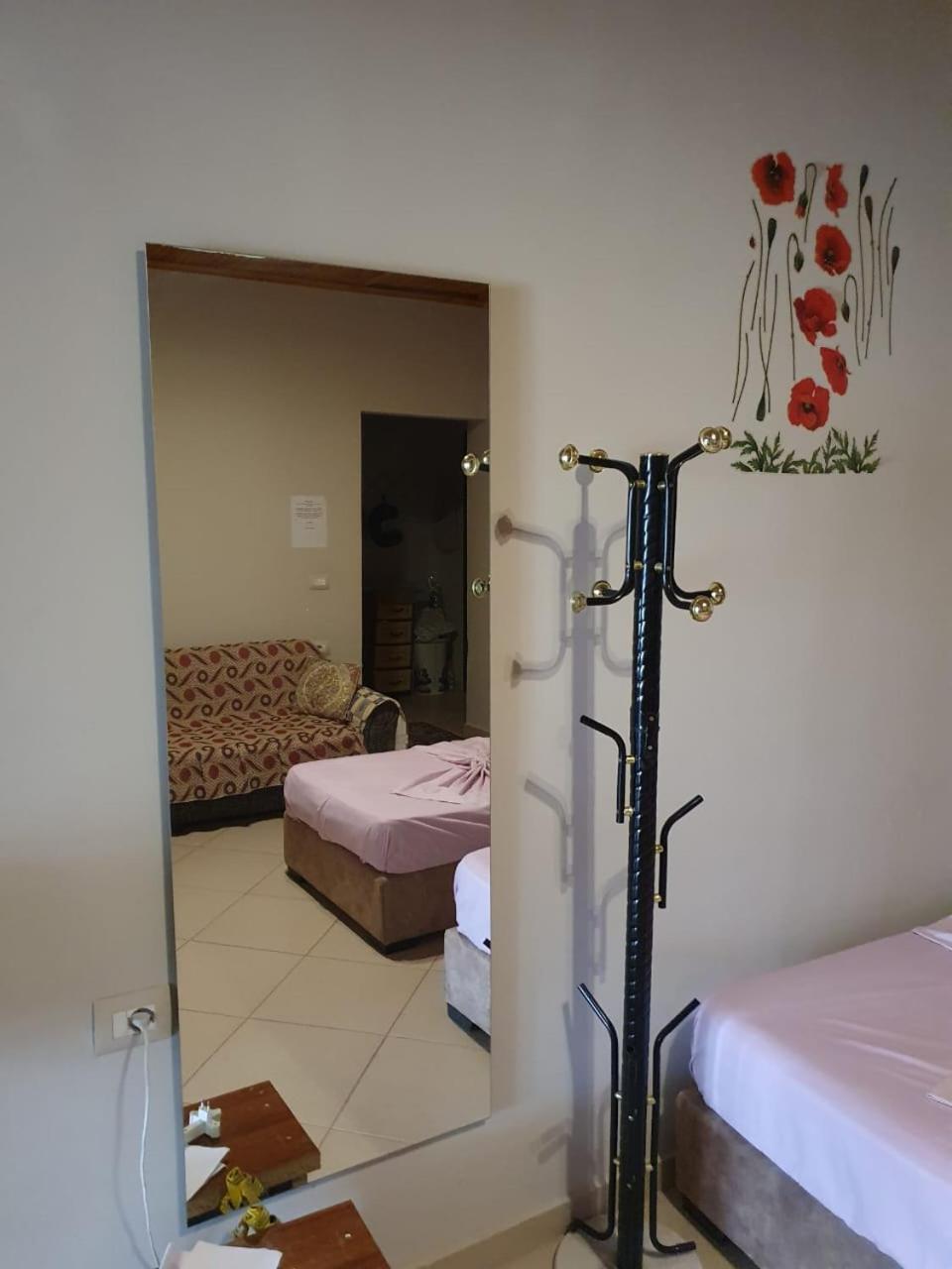 Mona'S Hostel Sarandë Exteriér fotografie
